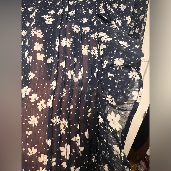 Blouse Ever New Melbourne - Picture 10 of 16